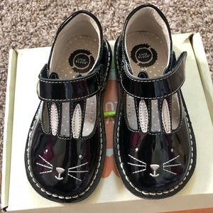 Livie & Luca Molly patent leather toddler NEW 9